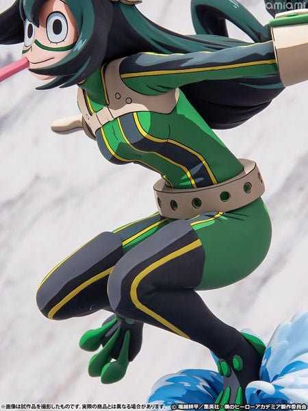 Tsuyu Asui Two Dimensioning Ver. 1/8 - My Hero Academia | Takara Tomy Figure