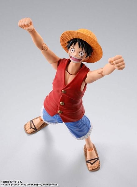 S.H.Figuarts Monkey D. Luffy Romance Dawn - ONE PIECE | BANDAI SPIRITS figure