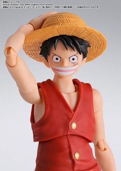 S.H.Figuarts Monkey D. Luffy Romance Dawn - ONE PIECE | BANDAI SPIRITS figure