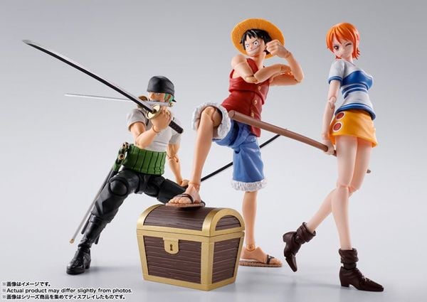 S.H.Figuarts Roronoa Zoro Romance Dawn - ONE PIECE | BANDAI SPIRITS figure