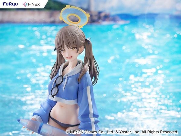 1/7 Moe Swimsuit Ver. - Blue Archive | FuRyu Figure