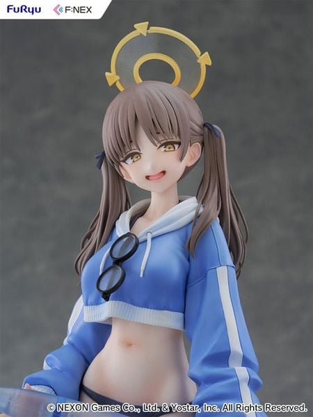 1/7 Moe Swimsuit Ver. - Blue Archive | FuRyu Figure