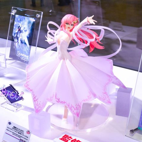 Banpresto Evolve Lacus Clyne Akatsuki no Kuruma Ending ver. - Kidou Senshi Gundam SEED | Bandai Spirits Figure