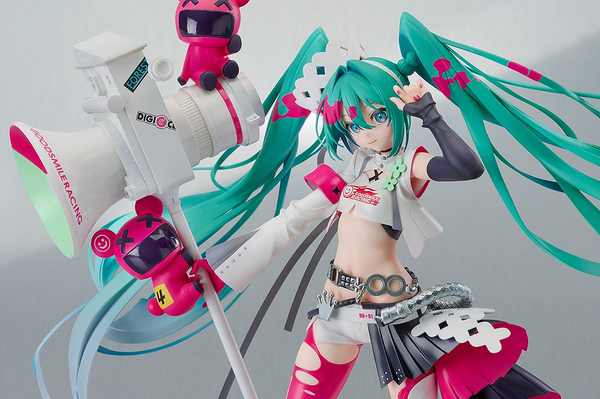 Hatsune Miku GT Project Racing Miku 2025 Ver. 1/7 - Vocaloid | Good Smile Racing Figure