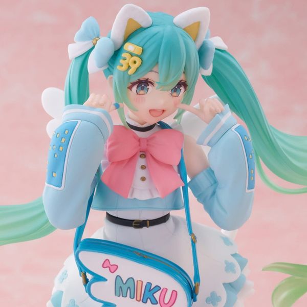 Hatsune Miku Fashion Series Fancy - Piapro Characters | Taito Figure
