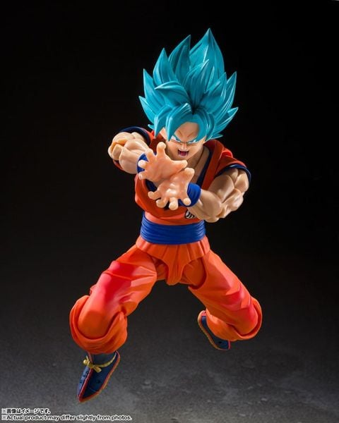 S.H.Figuarts Super Saiyan God Super Saiyan Son Goku Genkai wo Koeshi Aoki Chikara - Dragon Ball Super Dragon Ball Series | BANDAI SPIRITS figure
