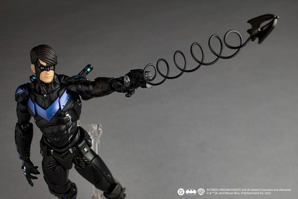 Revoltech Amazing Yamaguchi Nightwing - Batman Arkham Knight | Kaiyodo Figure