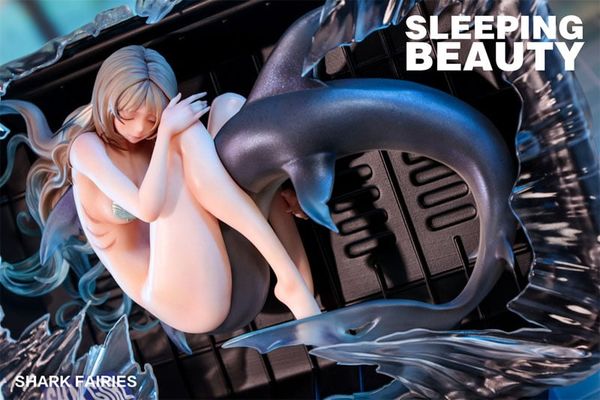 Black Fin - Shark Fairies | WE ART DOING figure