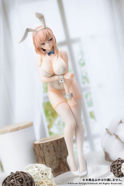White Bunny Onee-san 1/7 - Original Character | Astrum Design Figure