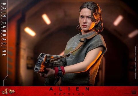 Movie Masterpiece Rain Carradine 1/6 - Alien Romulus | Hot Toys Figure