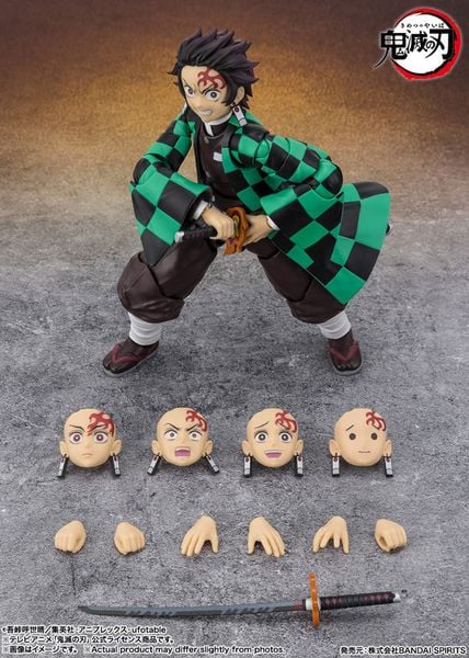 S.H.Figuarts Tanjiro Kamado Infinity Castle ver. Demon Slayer Kimetsu no Yaiba | BANDAI SPIRITS Figure