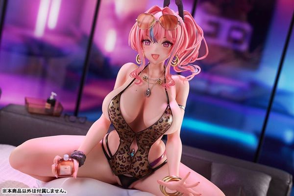 Bremerton Pillowed Counseling Ver. 1/4 - Azur Lane | Alphamax Figure