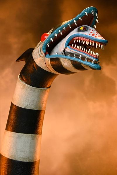 Matador Beetlejuice and Sandworm Ultimate 7 Inch 2PK - Beetlejuice Beetlejuice | Neca Action Figure