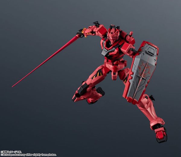 GUNDAM UNIVERSE RED GUNDAM - Mobile Suit Gundam GQuuuuuuX | BANDAI SPIRITS Action Figure