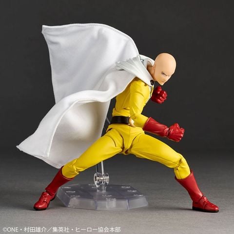 Revoltech Amazing Yamaguchi Saitama - One Punch Man | Kaiyodo Figure