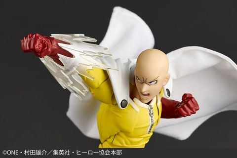 Revoltech Amazing Yamaguchi Saitama - One Punch Man | Kaiyodo Figure