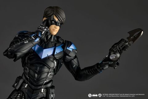 Revoltech Amazing Yamaguchi Nightwing - Batman Arkham Knight | Kaiyodo Figure