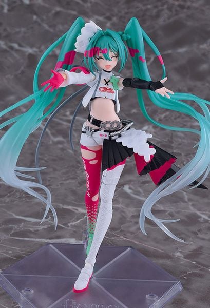 figma Racing Miku 2025 Ver - Hatsune Miku VOCALOID | Good Smile Racing Figure