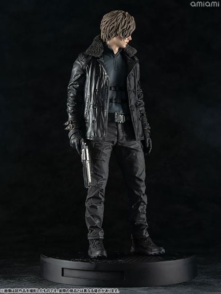 Capcom Figure Builder Creator's Model Leon S. Kennedy 1/6 - Resident Evil requiem | Capcom Figure