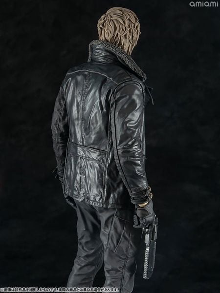 Capcom Figure Builder Creator's Model Leon S. Kennedy 1/6 - Resident Evil requiem | Capcom Figure
