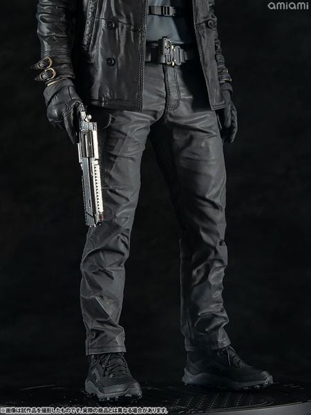 Capcom Figure Builder Creator's Model Leon S. Kennedy 1/6 - Resident Evil requiem | Capcom Figure