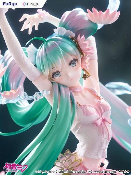 Hatsune Miku Water Lily ver. 1/7  | FuRyu Figure