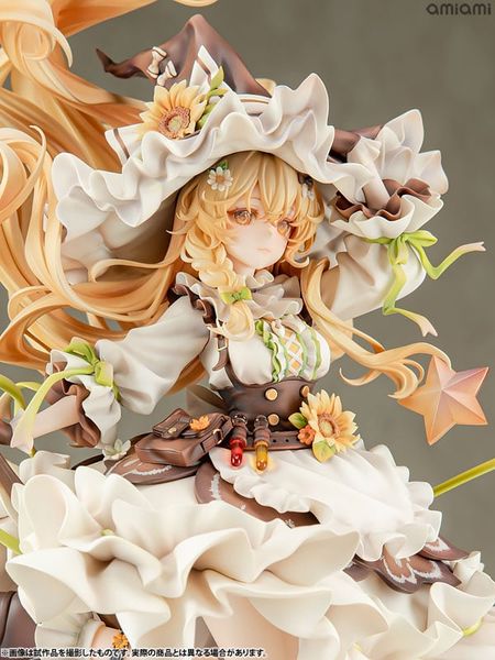 AmiAmi Limited Edition Marisa Kirisame 1/8 - Touhou Project | Alter Figure