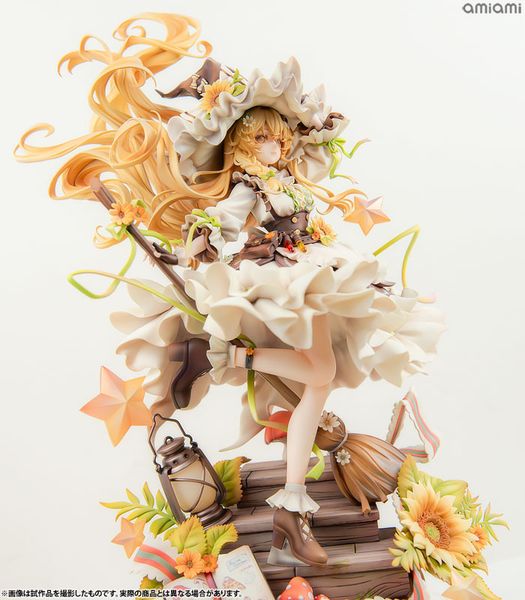 AmiAmi Limited Edition Marisa Kirisame 1/8 - Touhou Project | Alter Figure
