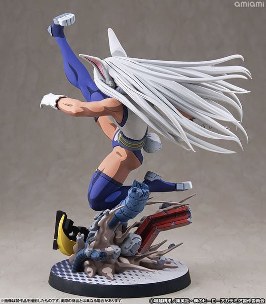 Mirko Rumi Usagiyama Hero Suit Two Dimensioning Ver. 1/8 - My Hero Academia | Takara Tomy Figure