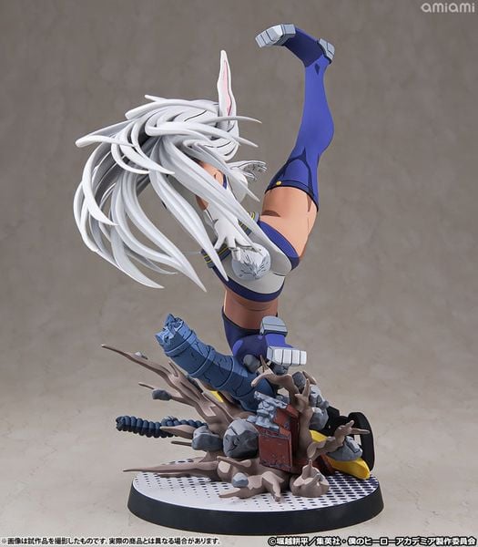 Mirko Rumi Usagiyama Hero Suit Two Dimensioning Ver. 1/8 - My Hero Academia | Takara Tomy Figure