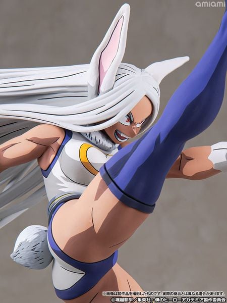 Mirko Rumi Usagiyama Hero Suit Two Dimensioning Ver. 1/8 - My Hero Academia | Takara Tomy Figure