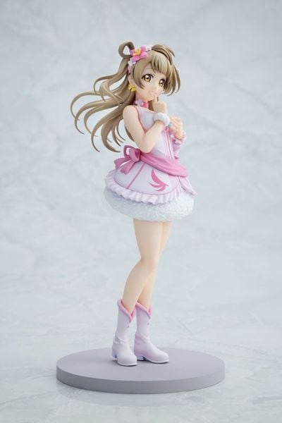 KDcolle Kotori Minami Bokutachi wa Hitotsu no Hikari ver. Non scale - Love Live! | KADOKAWA Figure