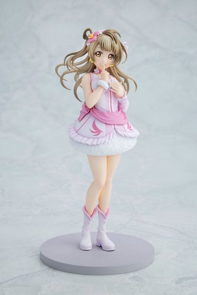 KDcolle Kotori Minami Bokutachi wa Hitotsu no Hikari ver. Non scale - Love Live! | KADOKAWA Figure