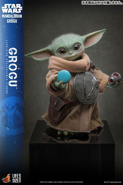 Life-size Masterpiece Grogu 1/1 Scale - Star Wars The Mandalorian | Hot Toys Figure