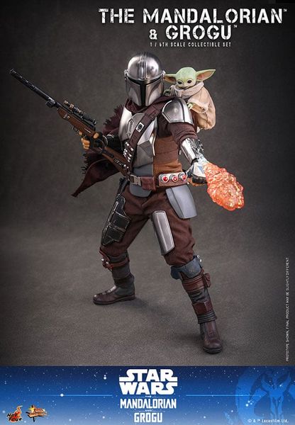 Movie Masterpiece Mandalorian & Grogu 1/6 Scale Figure Star Wars The Mandalorian | Hot Toys Figure