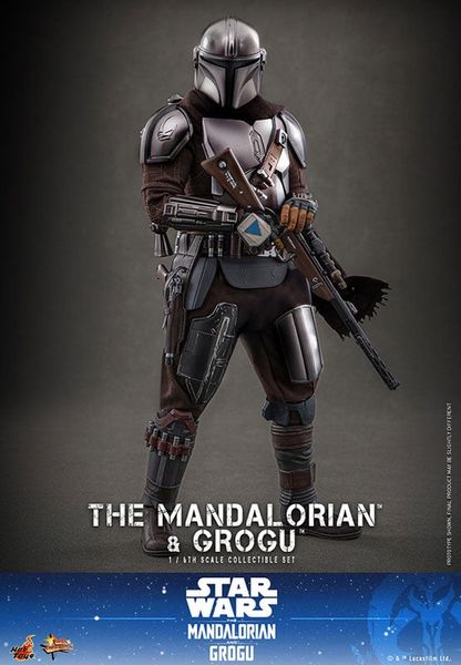 Movie Masterpiece Mandalorian & Grogu 1/6 Scale Figure Star Wars The Mandalorian | Hot Toys Figure