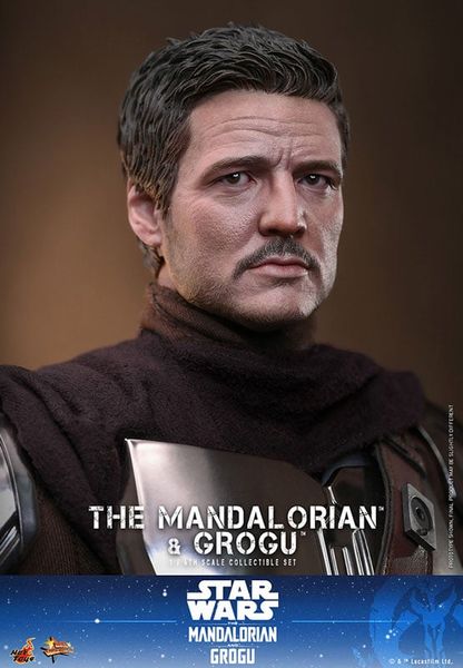 Movie Masterpiece Mandalorian & Grogu 1/6 Scale Figure Star Wars The Mandalorian | Hot Toys Figure