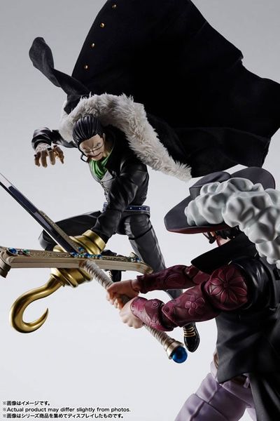 S.H.Figuarts Sir Crocodile Summit War of Marineford - ONE PIECE | BANDAI SPIRITS Figure