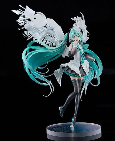 Character Vocal Series 01 Hatsune Miku Happy 16th Birthday Ver. 1/7 - VOCALOID Series | Good Smile Company Figure