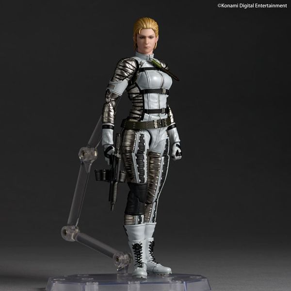 Revoltech Amazing Yamaguchi The Boss - METAL GEAR SOLID Delta SNAKE EATER | Kaiyodo Figure