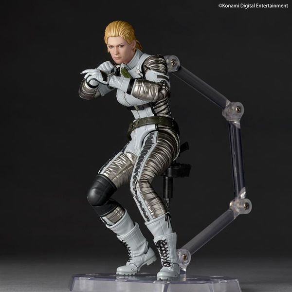 Revoltech Amazing Yamaguchi The Boss - METAL GEAR SOLID Delta SNAKE EATER | Kaiyodo Figure