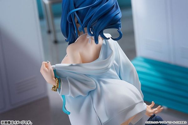 Anna Yanami Swimsuit Ver. 1/7 - Makeine Too Many Losing Heroines! | Good Smile Company Figure