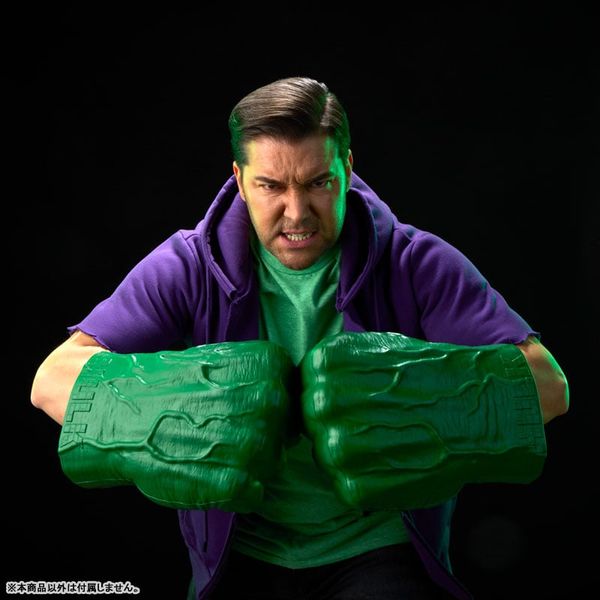 The Incredible Hulk Premium Role Play Fist - Marvel | Hasbro Japan Goods
