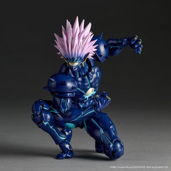 Revoltech Amazing Yamaguchi Boros Second Transformation Ver. - One-Punch Man | Kaiyodo Figure