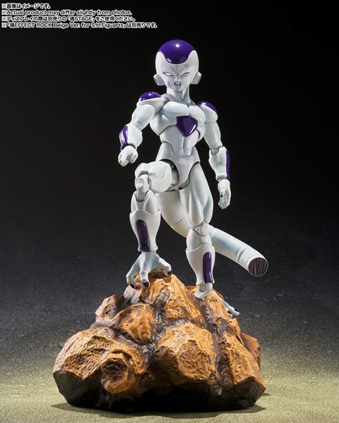 S.H.Figuarts Frieza 4th Form Dragon Ball Z | BANDAI SPIRITS Figure