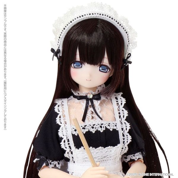 EX Cute Mia Loyal Maid Classical Black ver. EX Cute Family | Azone Doll