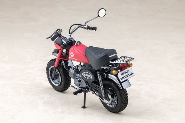 Megami Device PUNI MOFU Racing Mao with Honda Z50J-1 Monkey Plastic Model Kit