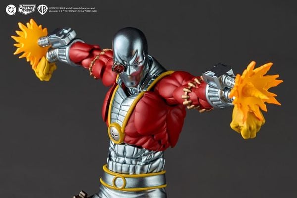 Revoltech Amazing Yamaguchi Deadshot - DC Comics | Kaiyodo Figure