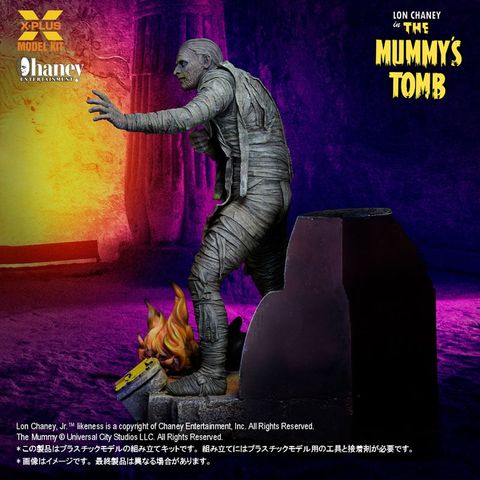 Lon Chaney Jr. as The Mummy 1/8 - The Mummy's Tomb | X PLUS Plastic Model