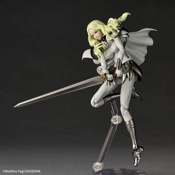 Revoltech Teresa of the Faint Smile - CLAYMORE | Kaiyodo Figure